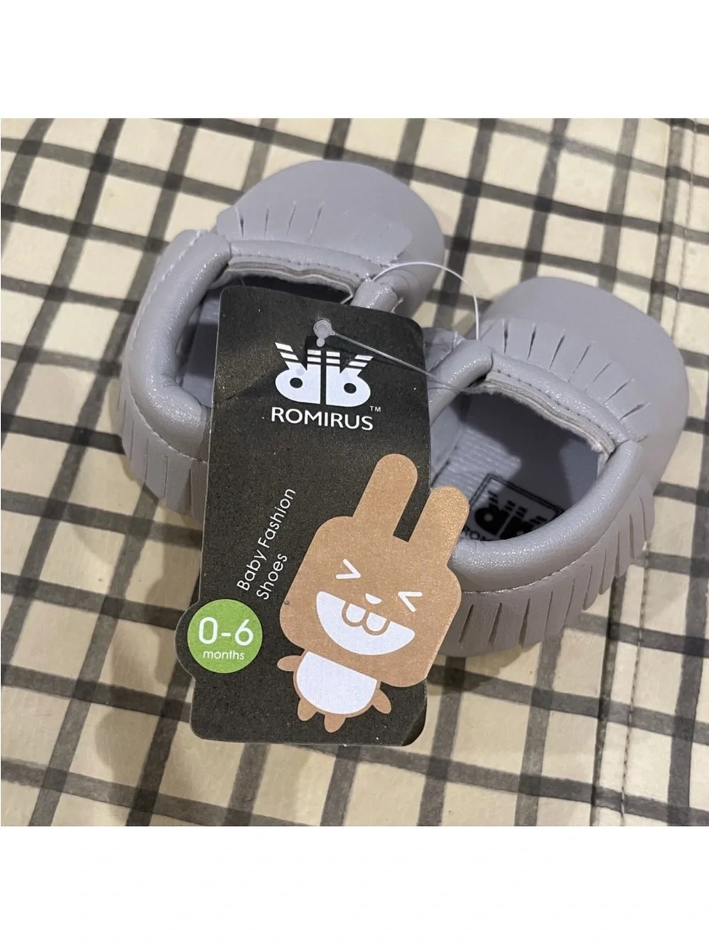 NWT - Romirus Infant Gray Moccasins.  Sz 1 (0-6 mo)